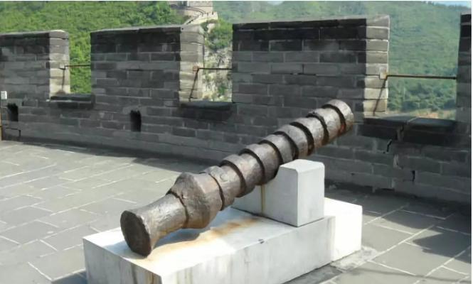绝地求生黄金骑士大战攻略是什么？如何取胜？