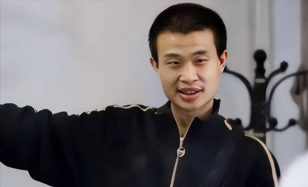 韦神在绝地求生中使用喷子的技巧是什么？